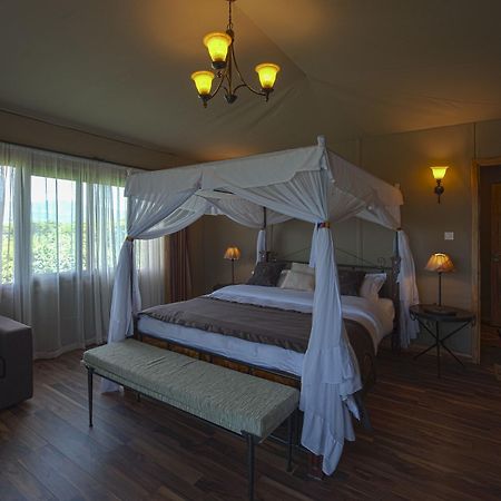 Karibu Camps And Lodges Lions Paw Ngorongoro Karatu Exterior foto