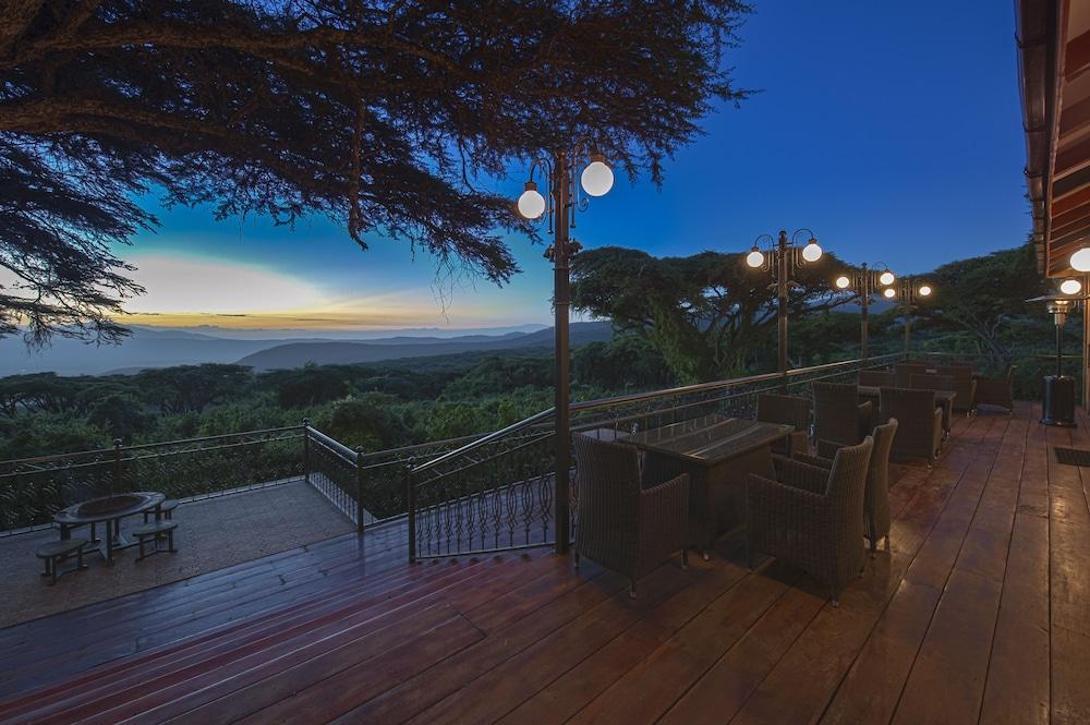 Karibu Camps And Lodges Lions Paw Ngorongoro Karatu Exterior foto