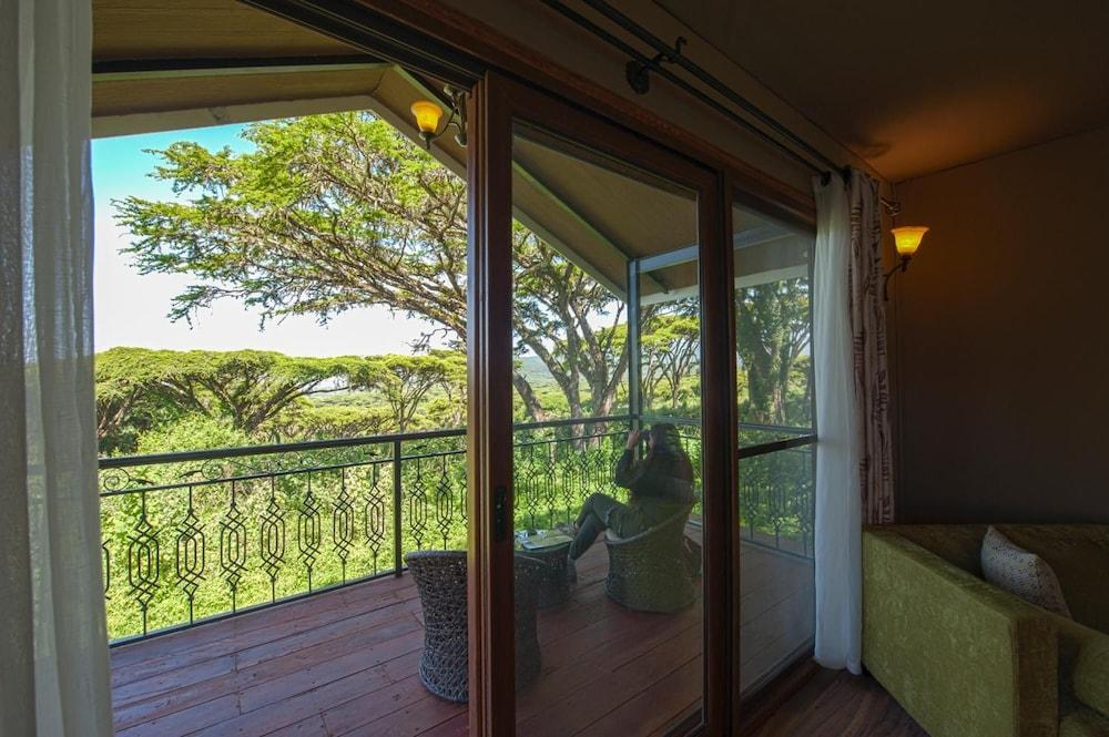 Karibu Camps And Lodges Lions Paw Ngorongoro Karatu Exterior foto